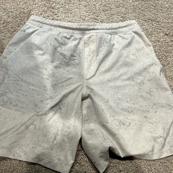 Like new lululemon - Picture 1 of 3